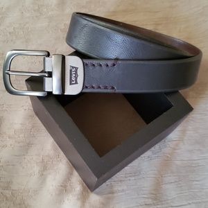 Levi's reversible belt